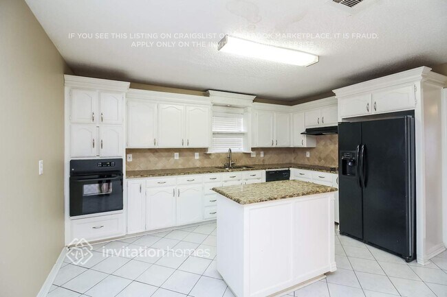 Photo - 2837 Perrine Pl