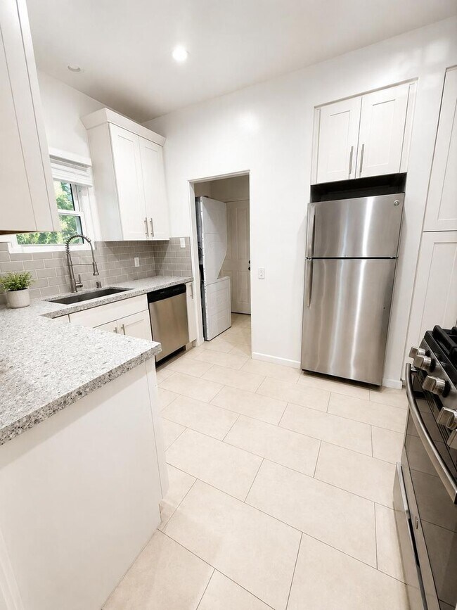 240 S Tower Dr Unit 240.5