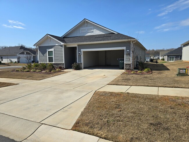 Photo - 3301 Plum Dr