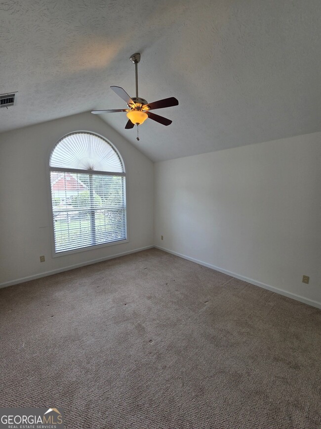 4585 Brook Farms Ct
