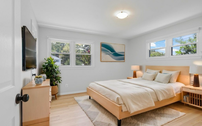 Building Photo - 5954 Kedron St Rental
