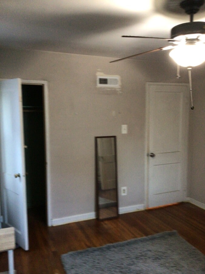 Photo - 163 Elmira St SW