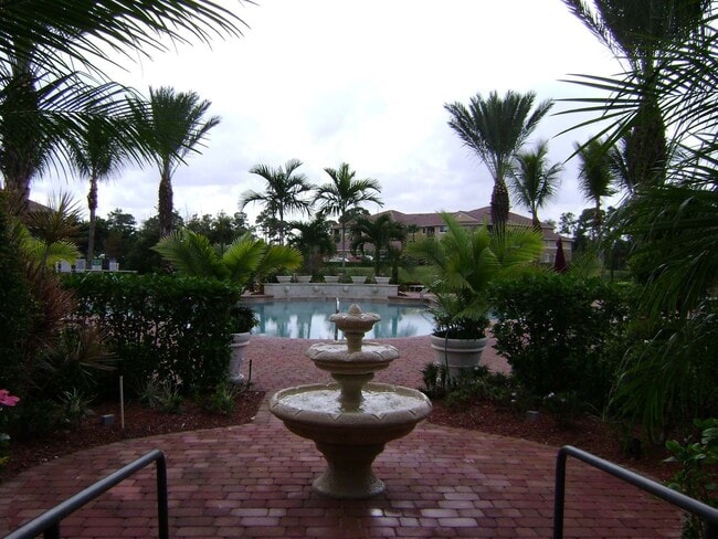 Photo - GORGEOUS 1 BEDROOM WITH WATER VIEWS IN POR...