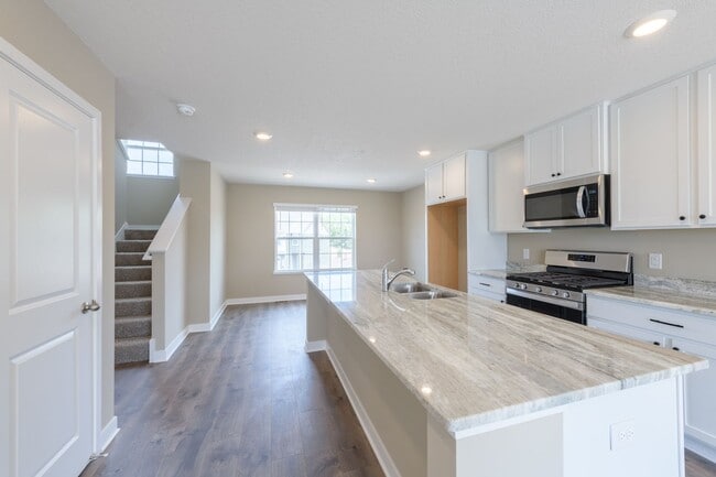 Brand new construction townhouse, upgrades... - Brand new construction townhouse, upgrades...