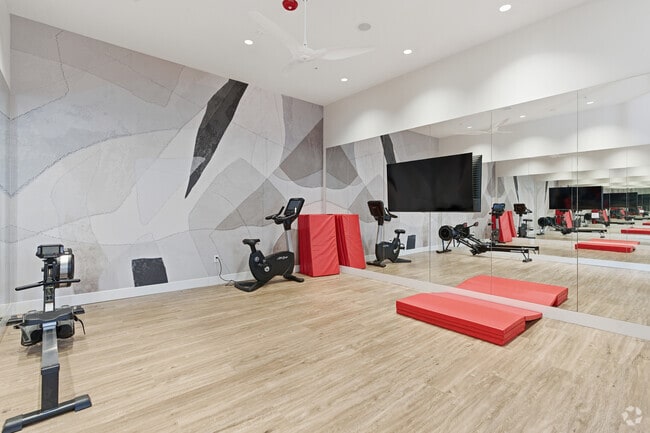 Flex Room