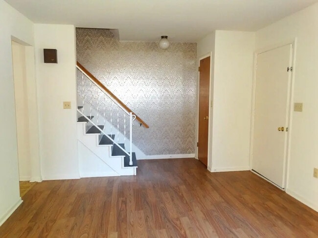 Photo - 313 Fulton St