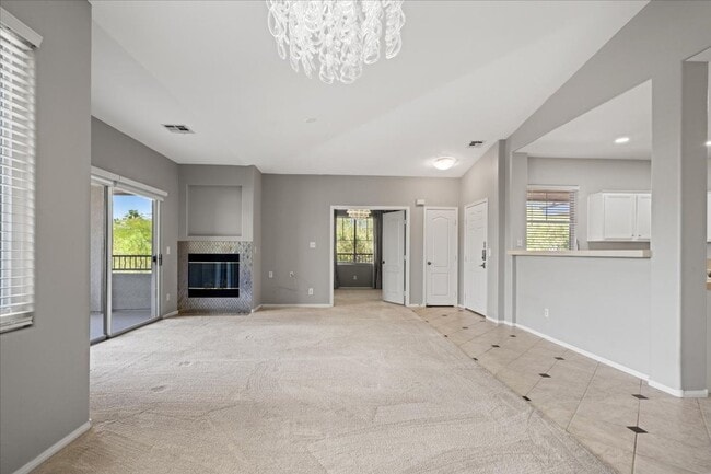Summerlin Beauty: 2 Bd Condo; 1-Car Garage... - Summerlin Beauty: 2 Bd Condo; 1-Car Garage... Unidad 205