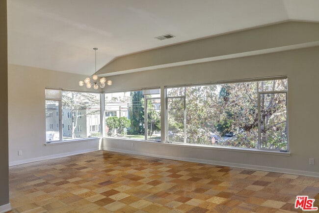 Photo - 629 Idaho Ave Unit 23