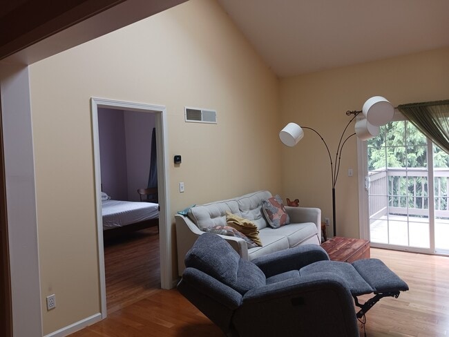 Photo - 24 Parkside Dr