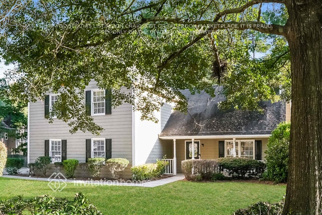 Photo - 1834 Edington Rd SW