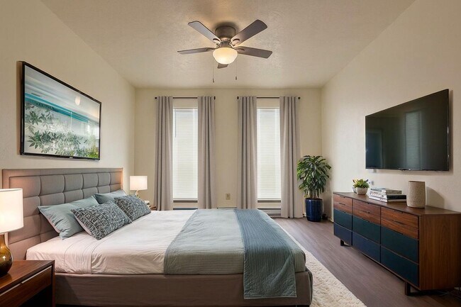 Photo - 8109 NW Gray Warr Ave