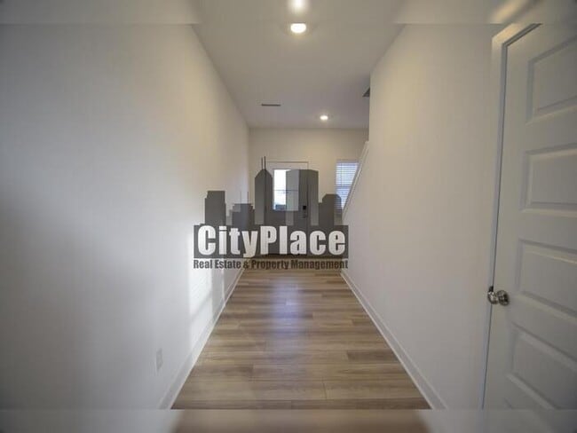 Photo - 7316 Sayers Rd