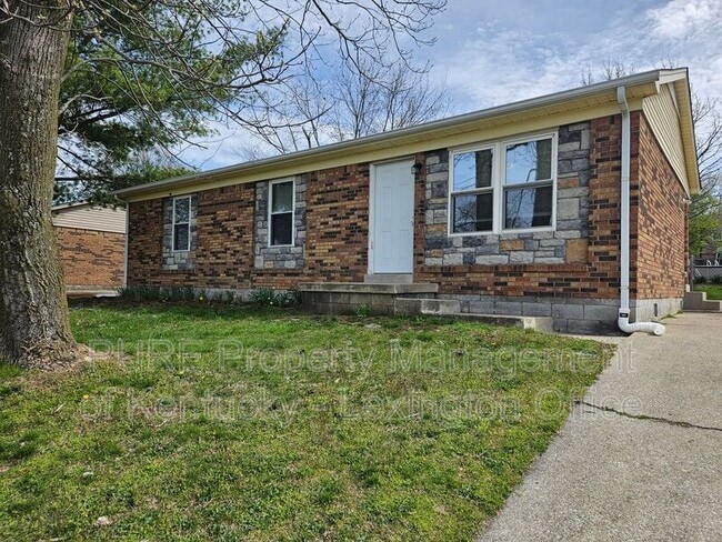 Photo - 114 Birch Dr