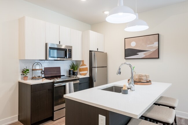 Building Photo - Canfield Park at Fairfield Metro Rental