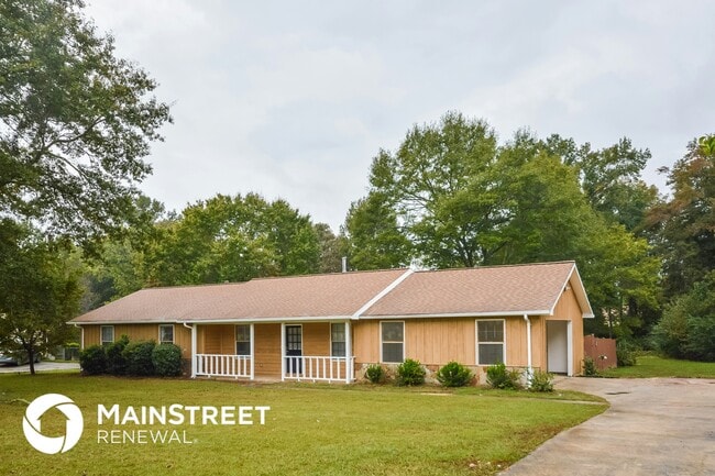 Photo - 170 Southmoor Cir