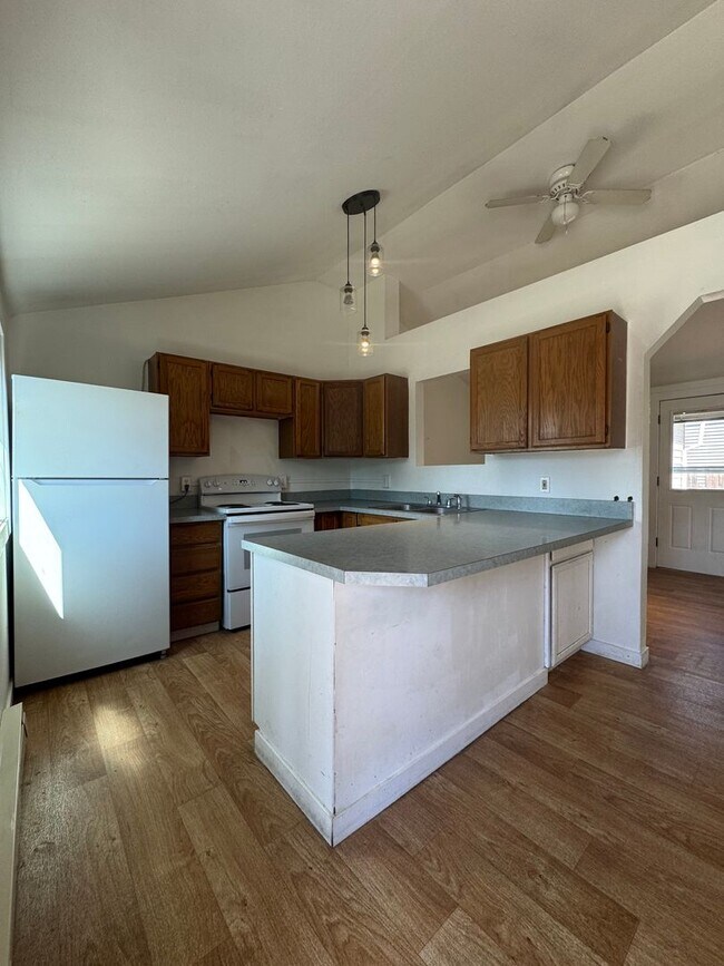 Photo - PET FRIENDLY FULLY FENCED