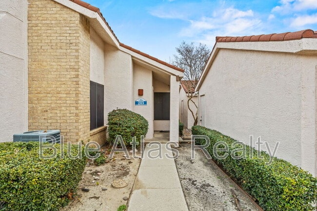 Photo - 559 Ranch Trail