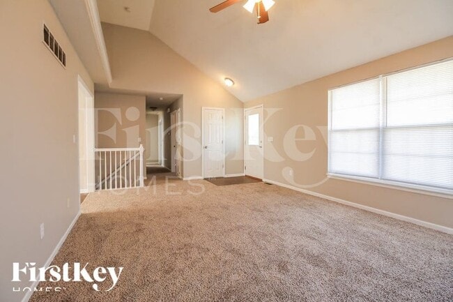 Photo - 713 Canter St