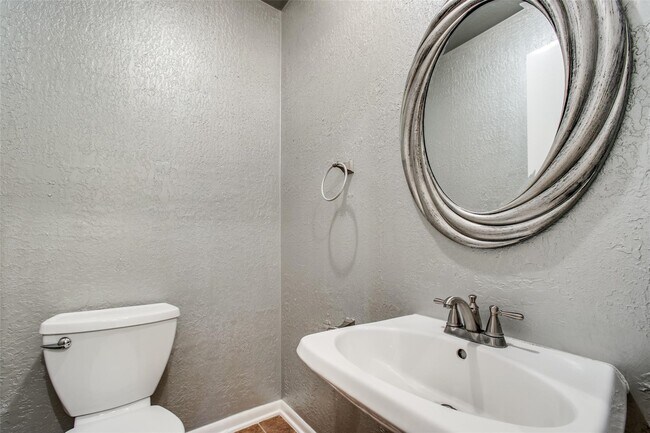 Photo - 11658 Lakeside Park Dr Unit 313