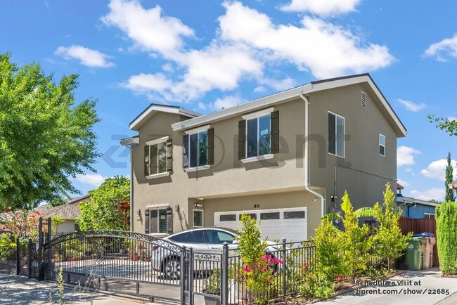 Building Photo - 1419 Flickinger Ave