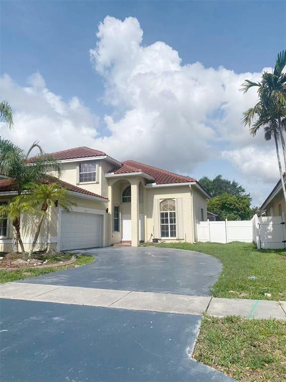 Photo - 1320 NW 185th Ave House