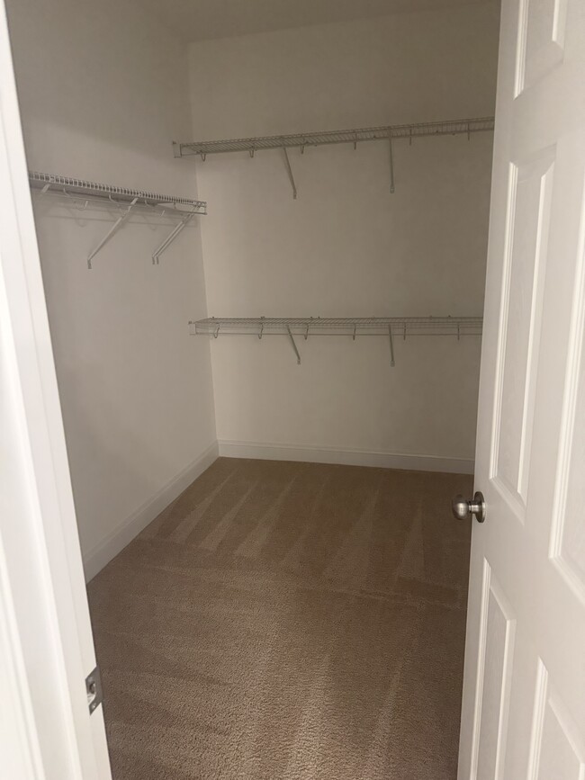 Photo - 7025 Leire Ln