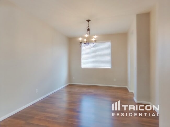 Photo - 3152 Legacy Ln