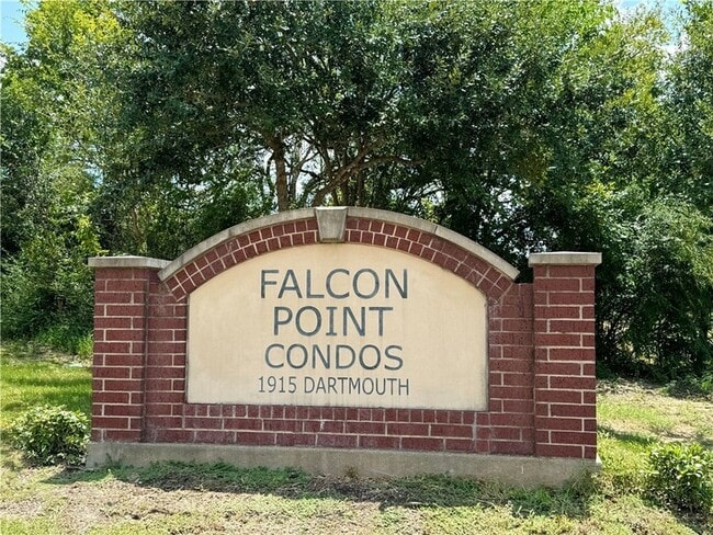 Building Photo - 1915 Dartmouth St Unit 5012