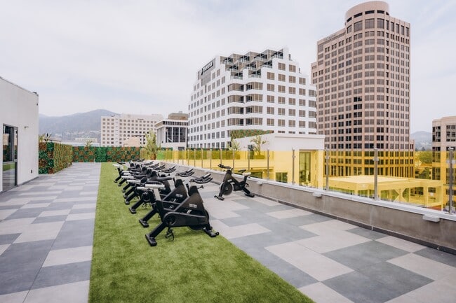 TENTEN Campus Glendale