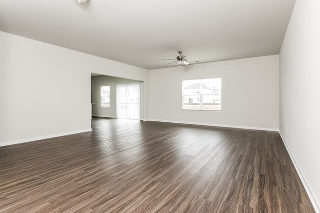 Photo - 109 Percheron Dr