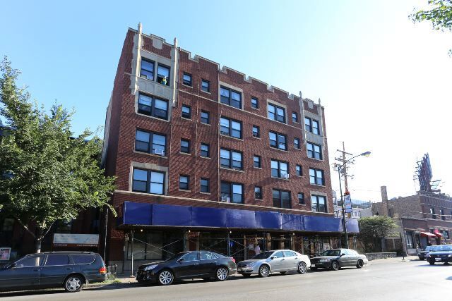 Building Photo - 625 W Belmont Ave Unit K09J