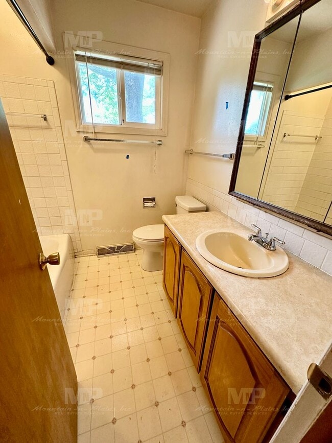 Photo - 1109 Fairview Dr