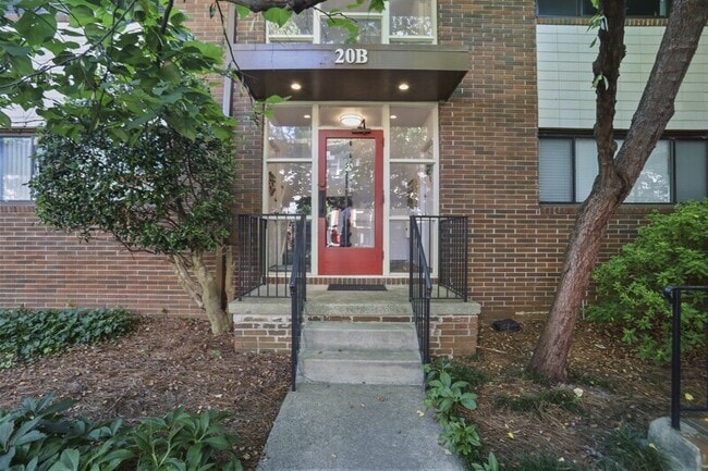 Building Photo - 20 26th St NW Unit B1 Rental