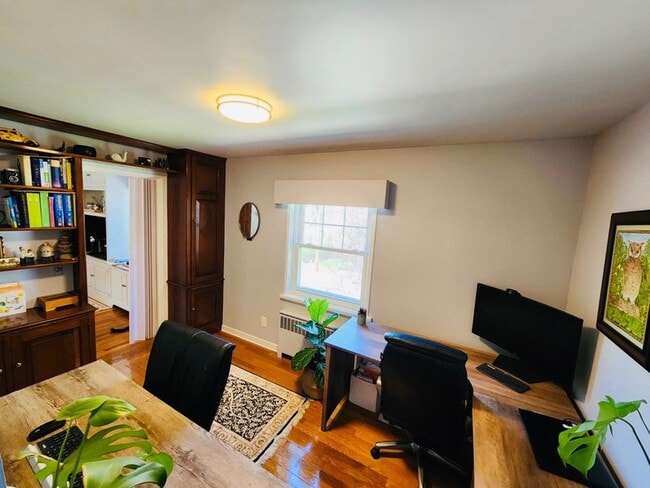 Photo - 16 Grove St
