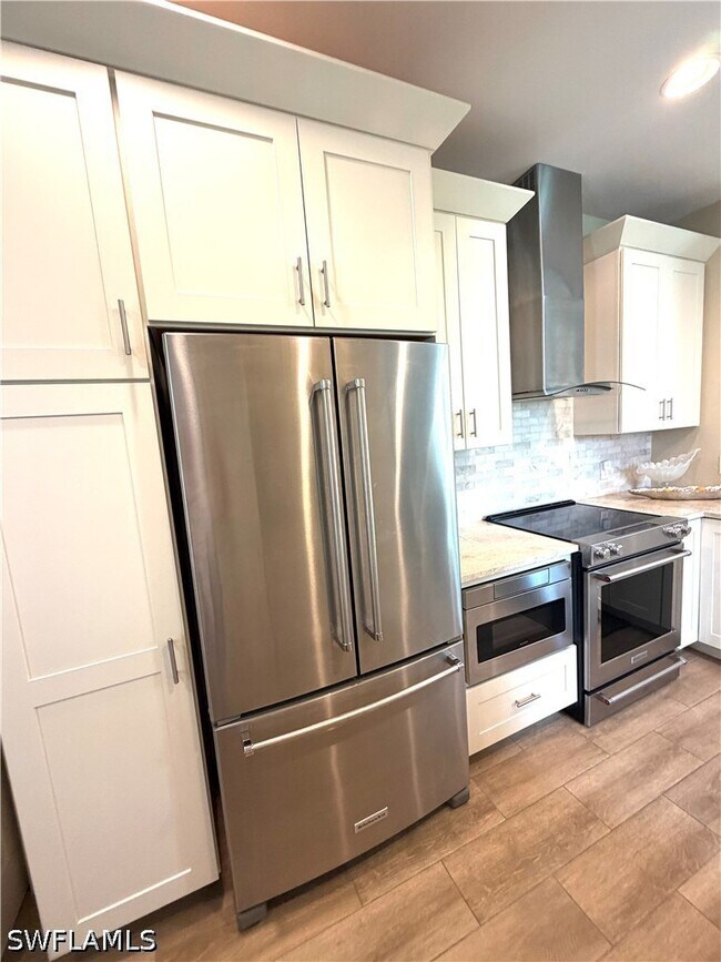 8736 Querce Ct