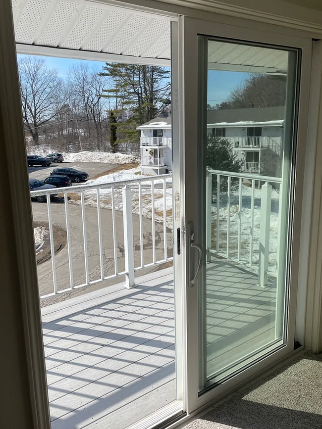 Photo - 824 State St Unit 6