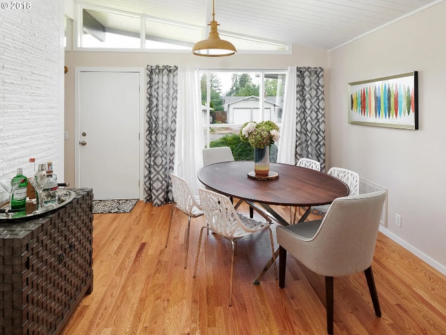 Photo - 12920 SW Faircrest St