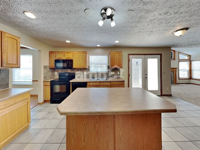 Photo - 375 Highbanks Valley Dr