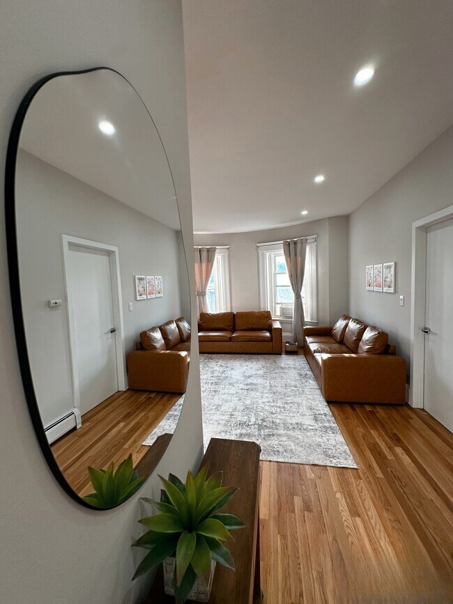 Photo - 660 Massachusetts Ave Unit 4