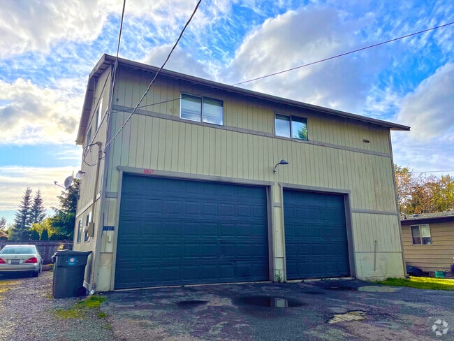 Building Photo - 16627 113th Ave SE Unit 2 Story Rental