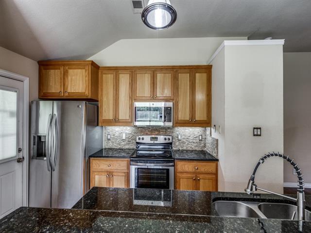 Photo - 416 Scott Ln