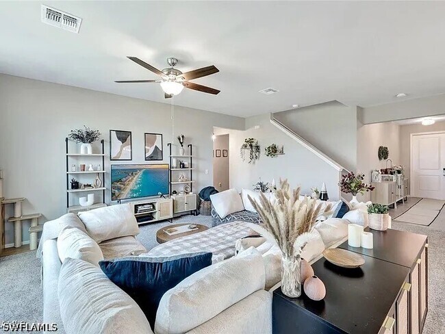 Photo - 43837 Cattleman Dr