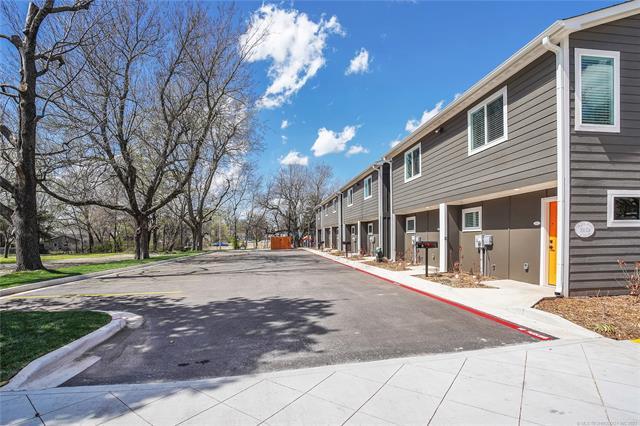 Photo - 724 N Date Ave