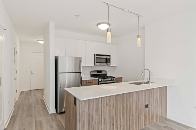 Photo - 325 W Wolf Point Plaza