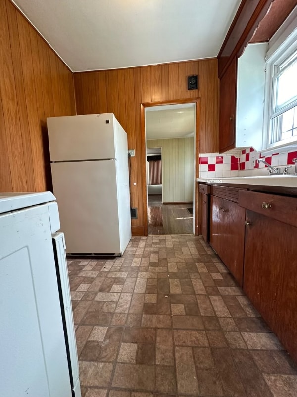 Photo - 16019 Prospect St