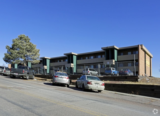 The Landings @ Aero Flats - The Landings @ Aero Flats Apartments