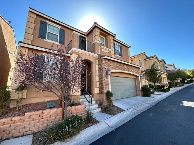 Building Photo - Beautiful 4/Bed/3Bath/2Car Two-Story Home with Loft and Office in Providence!