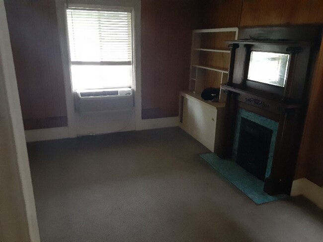 Photo - 218 W Ashley St Unidad Apartment A