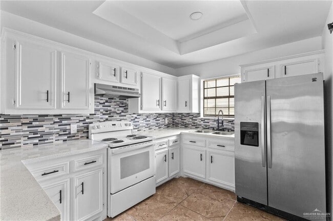 Photo - 14 E Peter St Unidad 3