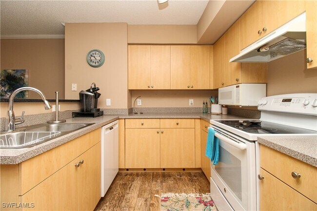 Photo - 8659 River Homes Lane Unidad 1108